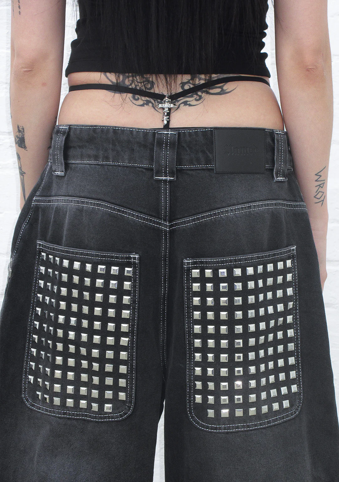 FAITHFUL STUDDED OVERSIZED JEANS WASHED BLACK - Image 5