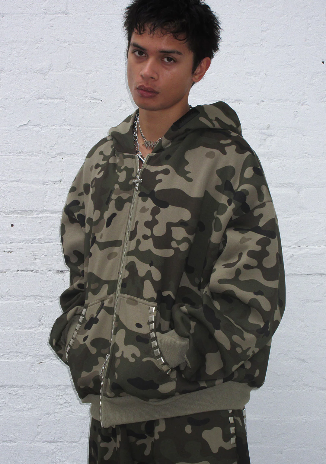 FAITHFUL STUDDED ZIP HOODIE CAMO - Image 3