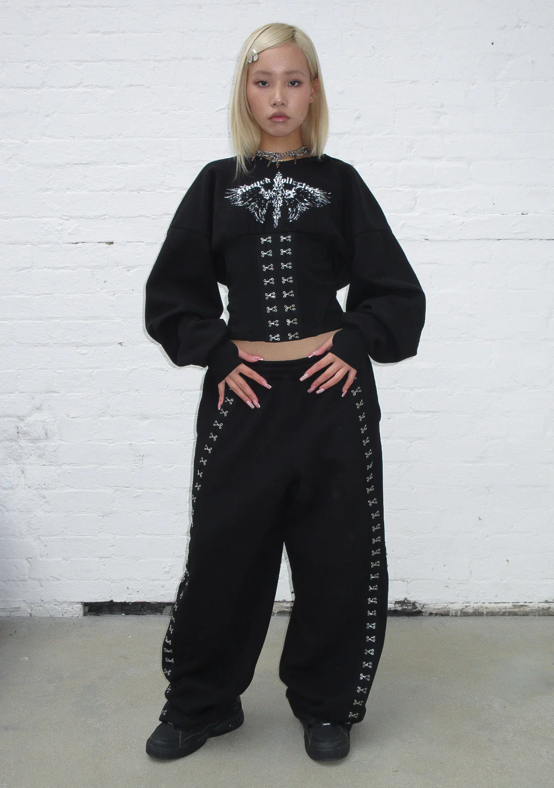 FALLEN CORSET SCULPT HOODIE BLACK - Image 3