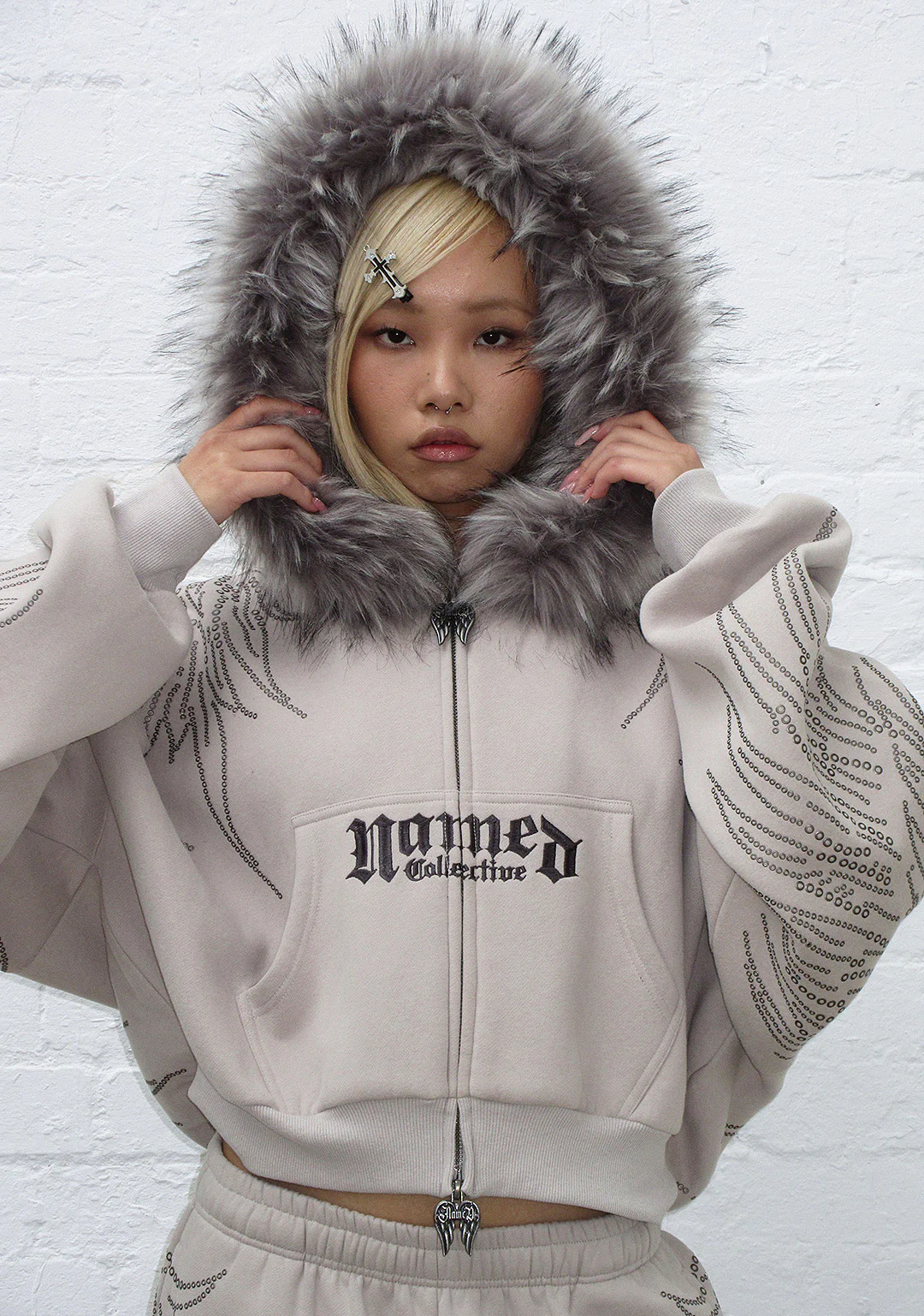 FALLEN FAUX FUR STUDDED CROP ZIP HOODIE BONE (DETACHABLE FUR) - Image 3
