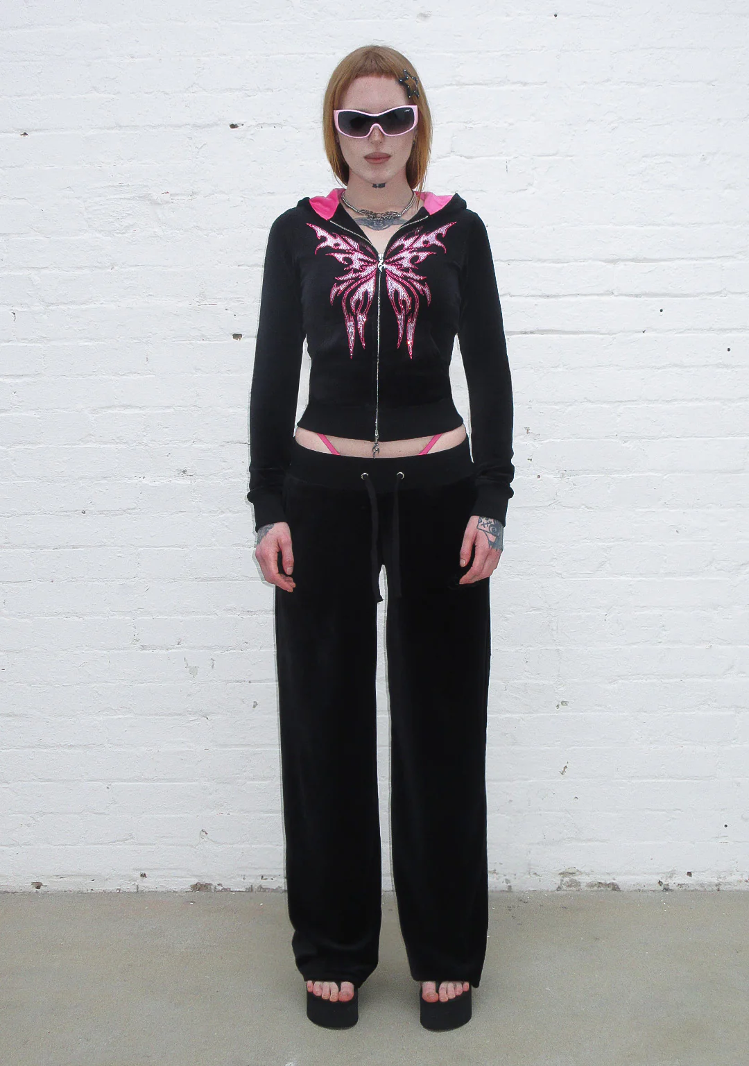 IDOL RHINESTONE VELOUR FITTED ZIP HOODIE BLACK - Image 3