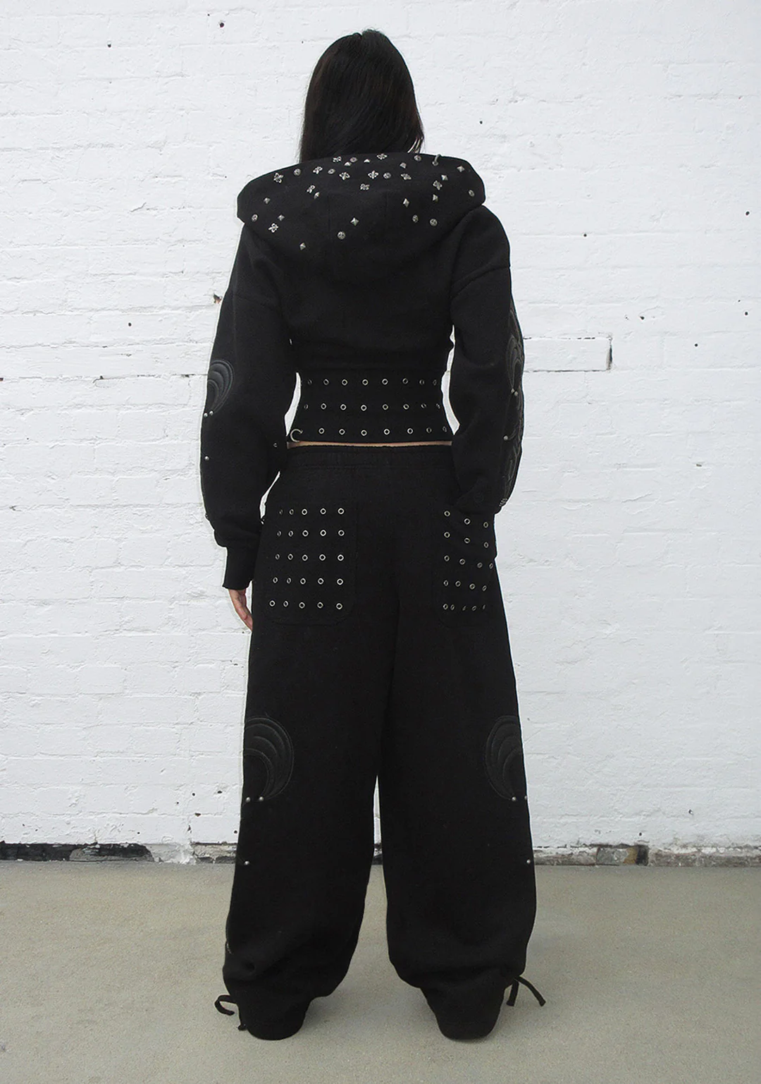 MIDNIGHT STUDDED OVERSIZED SWEATPANTS BLACK - Image 3