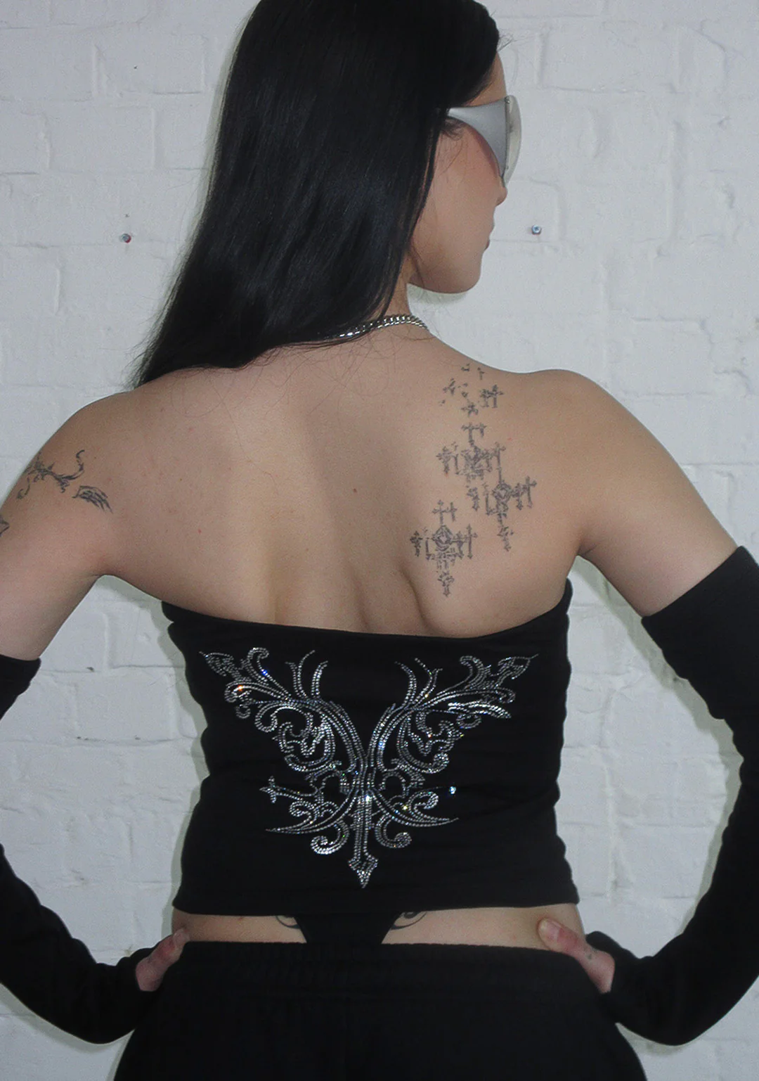 NOCTURNAL RHINESTONE THREE PIECE TUBE TOP SET BLACK (DETACHABLE SLEEVES) - Image 5