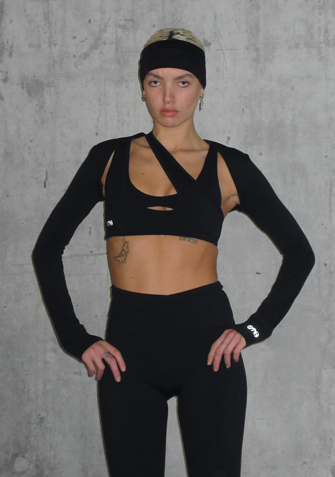 Nth ACTIVE MULTI STRAP SPORTS BRA BLACK - Image 4