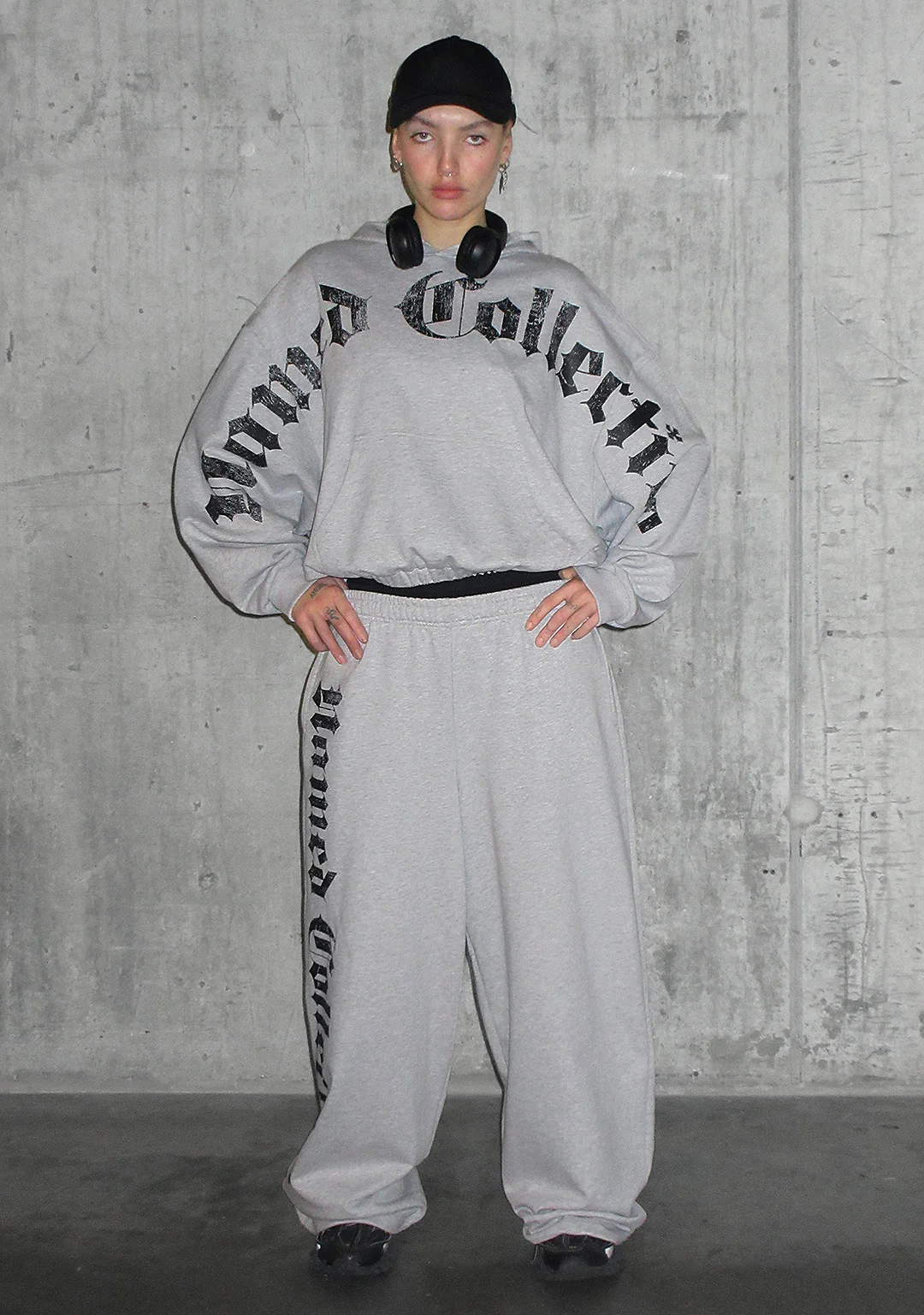 Nth ACTIVE OLD ENGLISH OVERSIZED PULLOVER HOODIE GREY MARL - Image 3