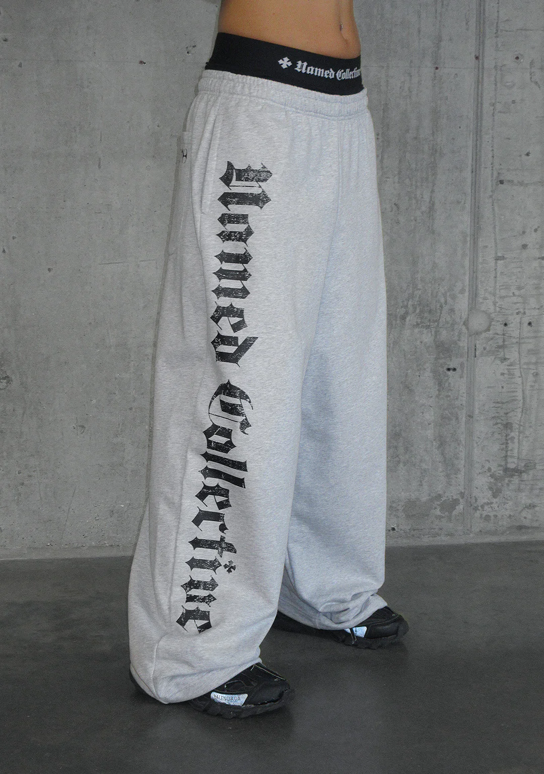 Nth ACTIVE OLD ENGLISH OVERSIZED SWEATPANTS GREY MARL - Image 4