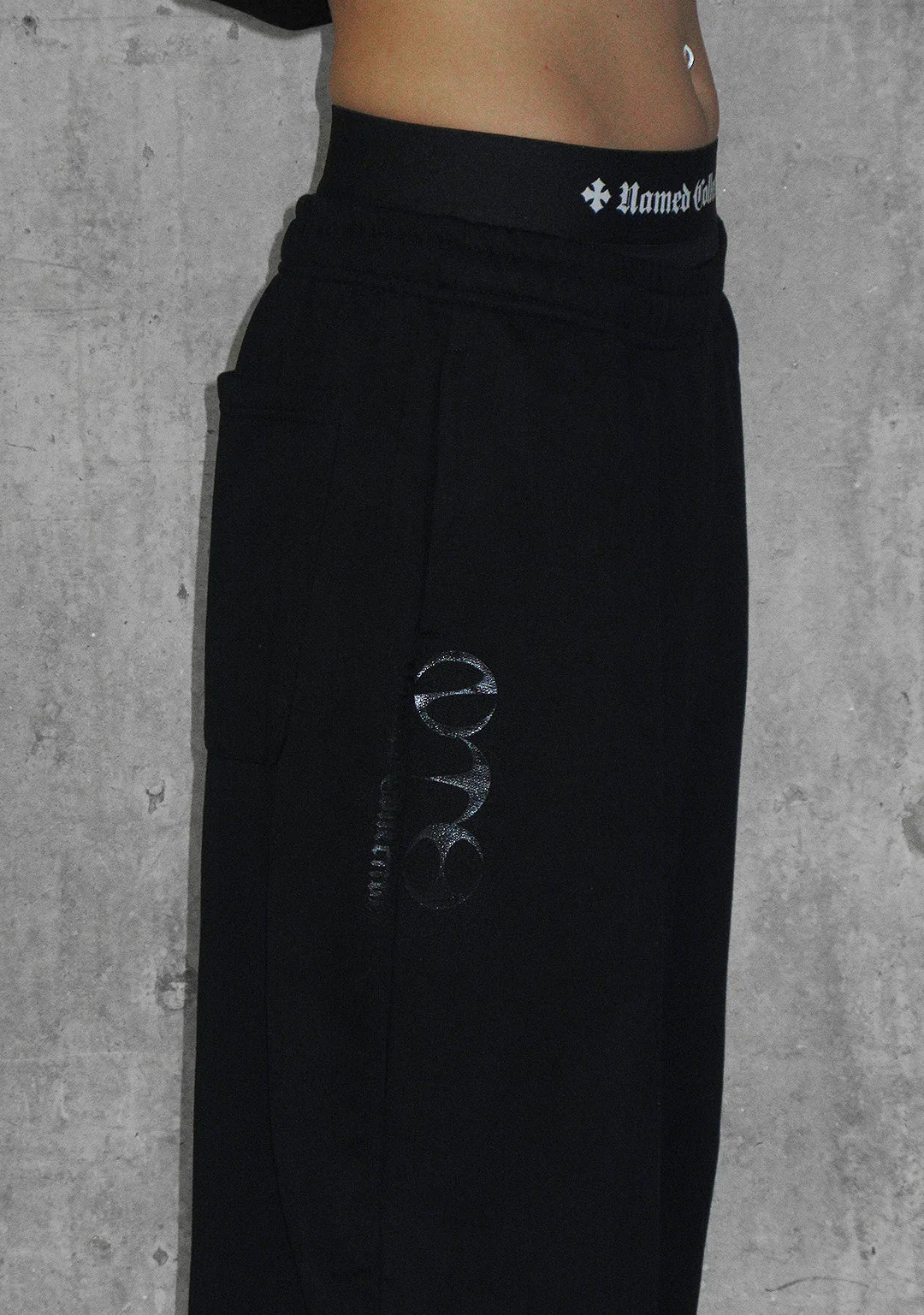 Nth ACTIVE OVERSIZED SWEATPANTS BLACK - Image 5