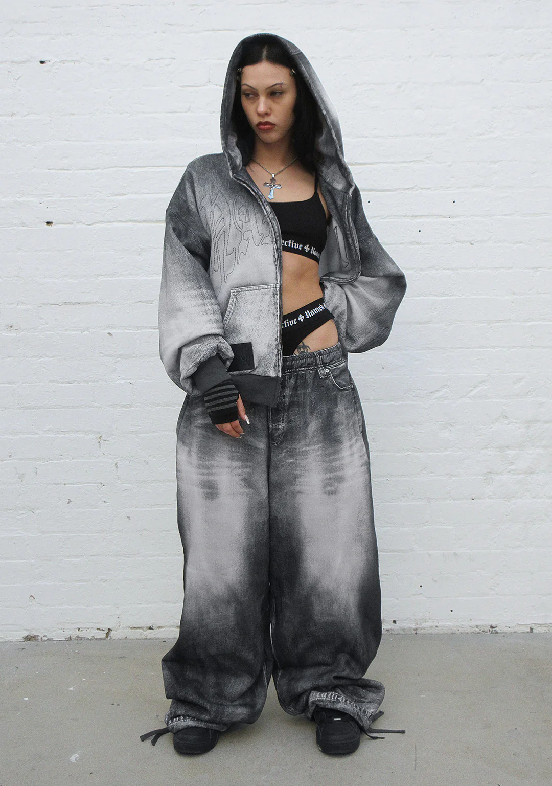 OFF GRID DENIM EFFECT OVERSIZED SWEATPANTS WASHED BLACK - Image 4