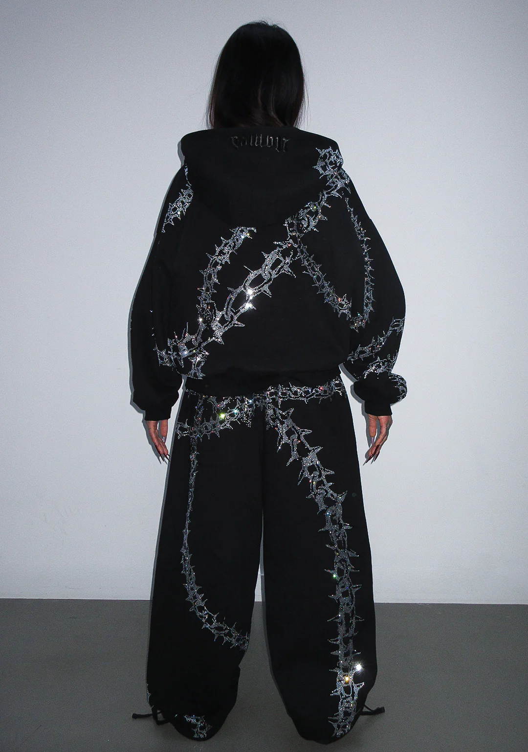 OMEN RHINESTONE ZIP HOODIE BLACK - Image 4
