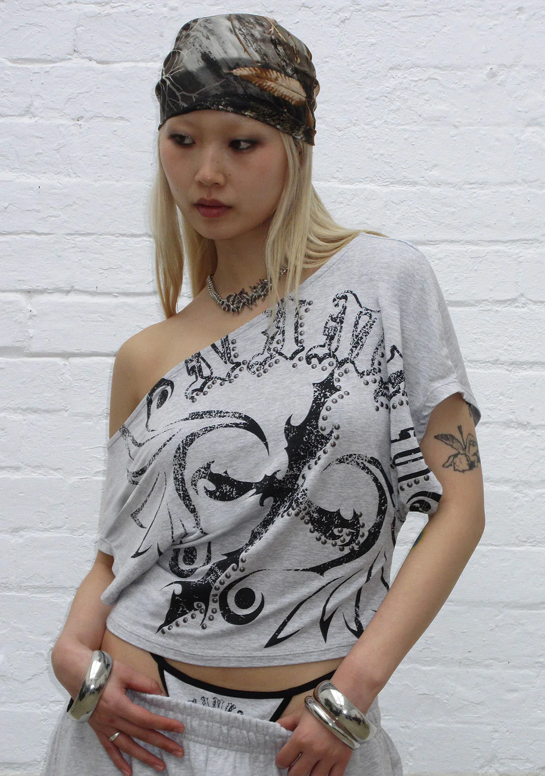 OUTLAW OVERSIZED SWEATSHORTS GREY MARL - Image 8