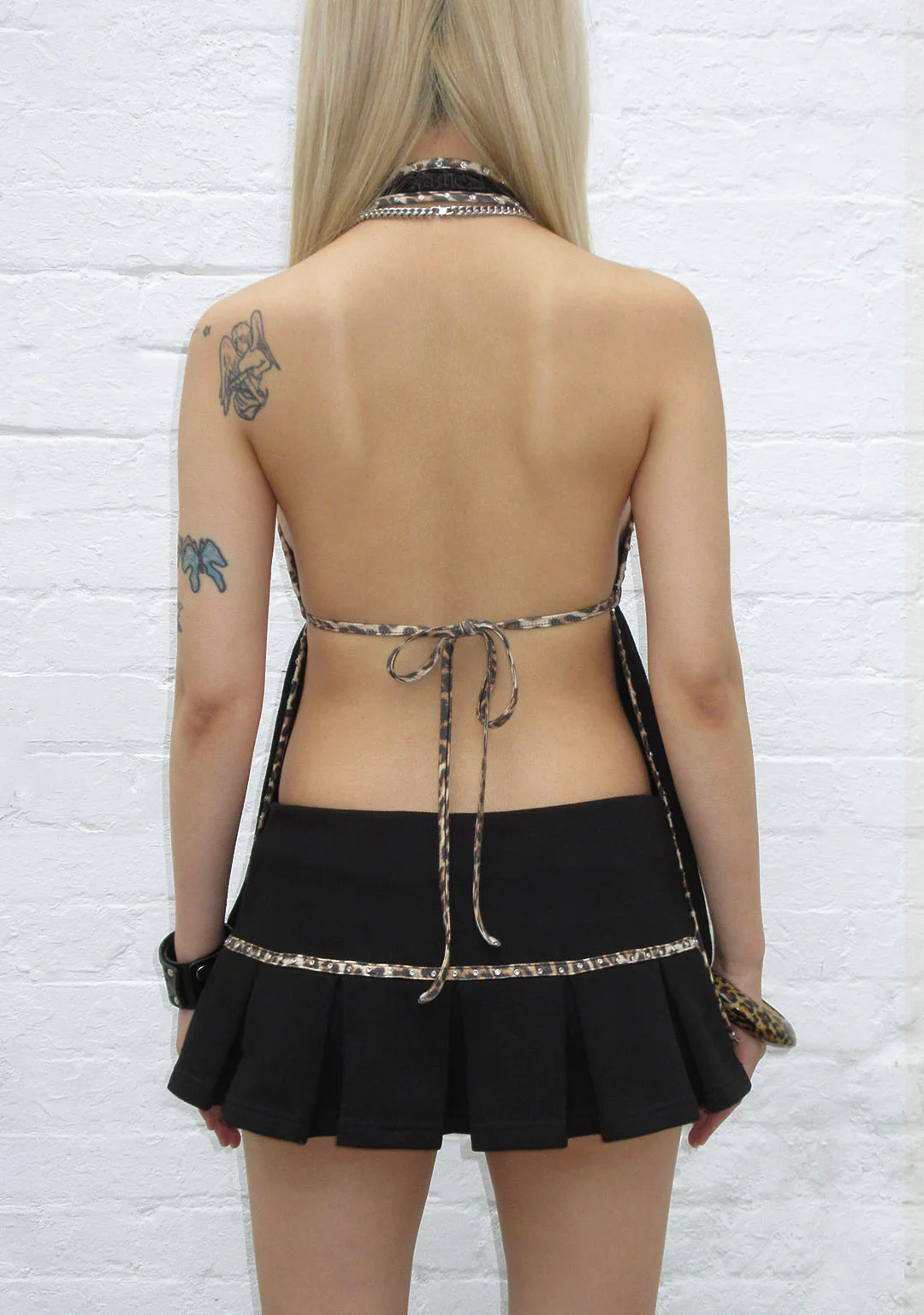 SPOILT BACKLESS HALTERNECK TOP BLACK - Image 6