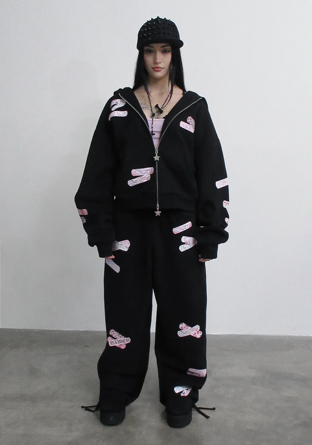 STITCH TEDDY OVERSIZED SWEATPANTS BLACK - Image 2