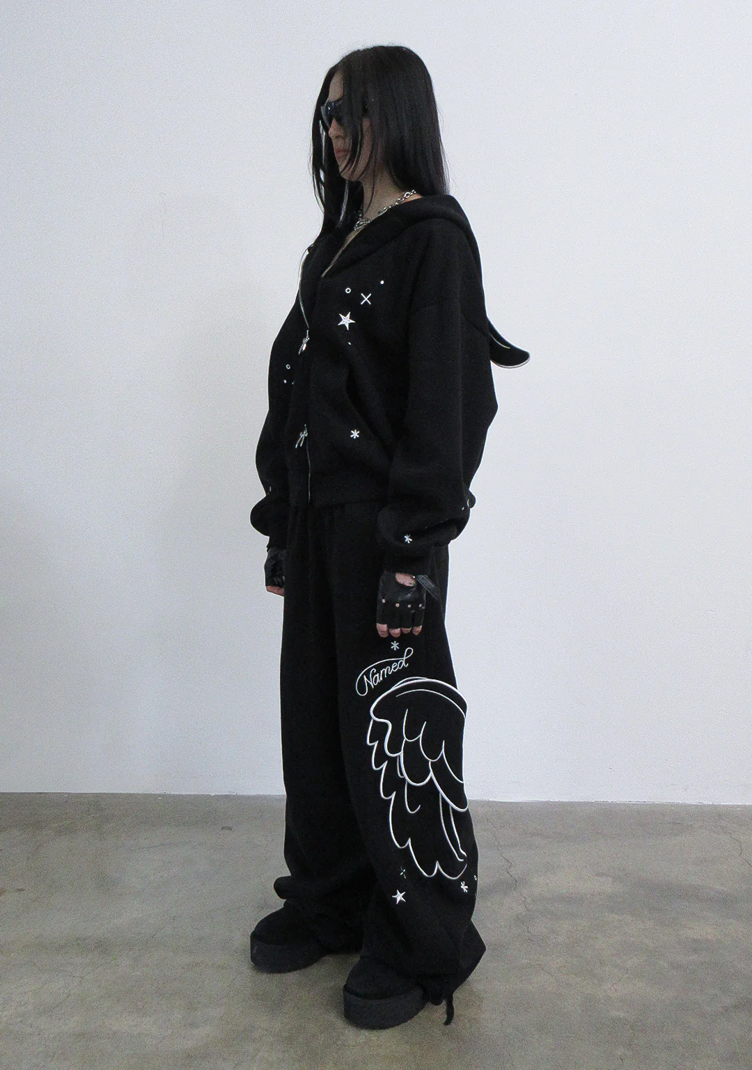 STITCH WINGS ZIP HOODIE BLACK (DETACHABLE WINGS) - Image 5