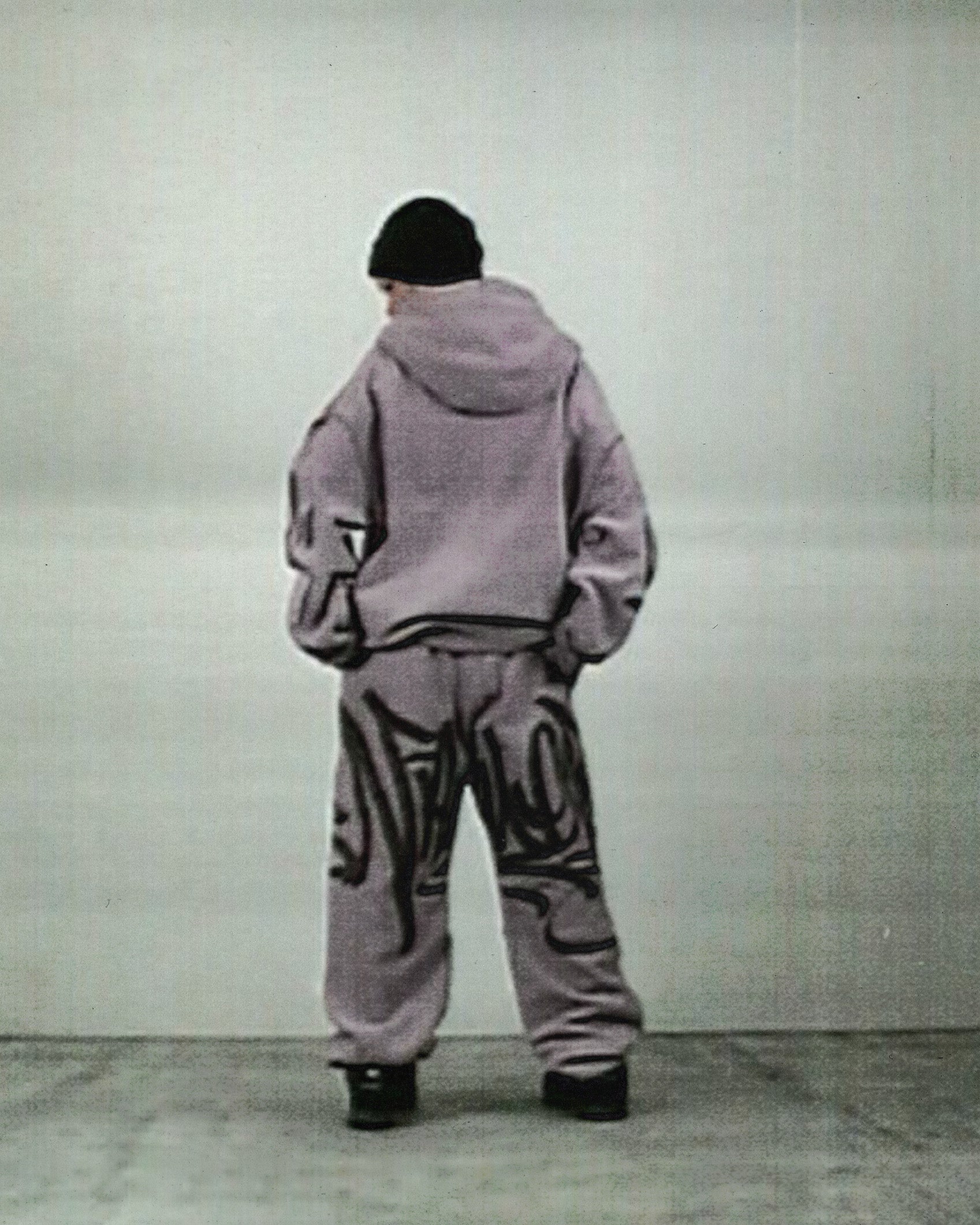 VANDALISM SWEATS FADED LILAC - Image 2