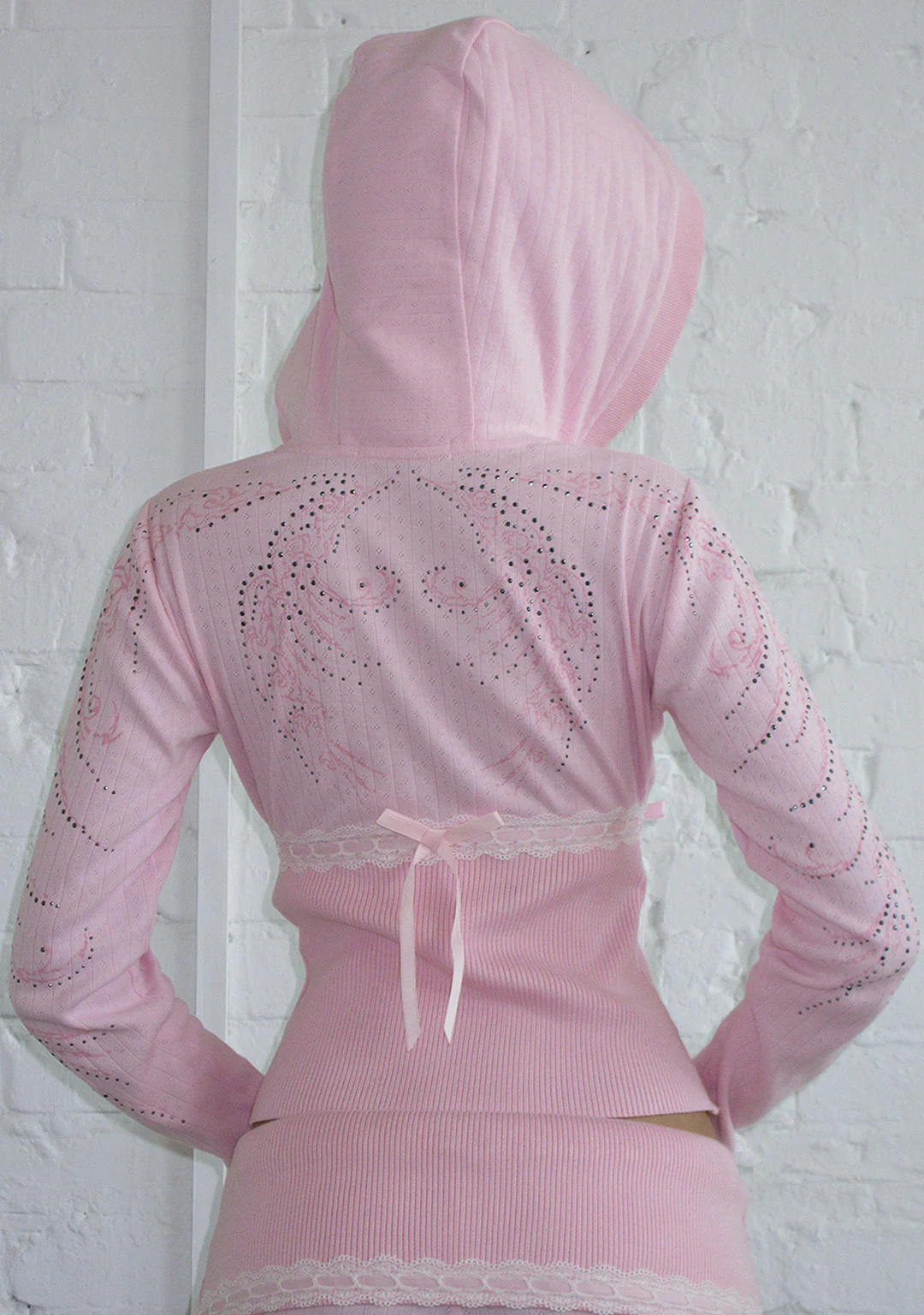 WHISPER RIBBON POINTELLE SCULPT HOODIE BABY PINK - Image 3